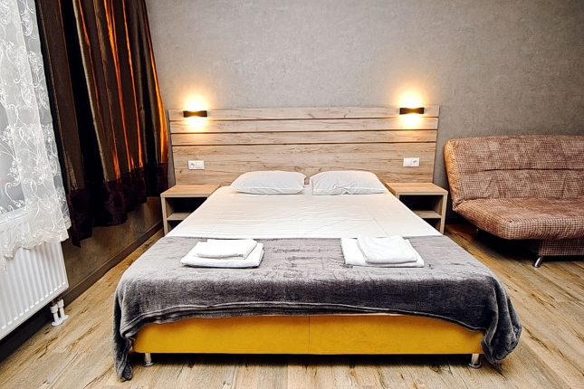 4-местный полулюкс