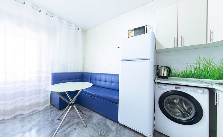 Апартаменты с кухней и балконом 2 этаж