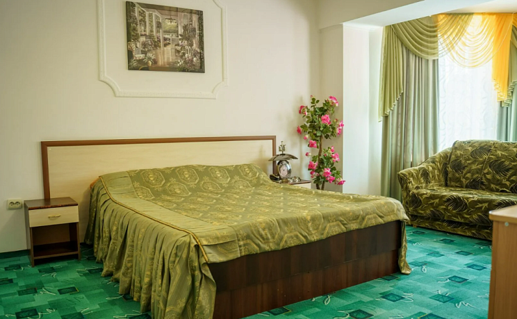 Улучшенный 2-комнатный номер на 4 этаже