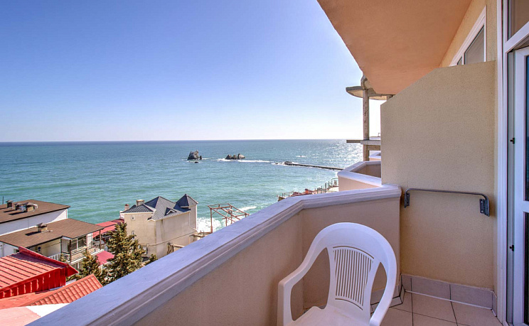 Стандарт вид на море с балконом